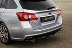 Subaru Levorg 1.6 170 CV Gama 2018 Turismo familiar Ice Silver Metallic Exterior Pilotos 5 puertas