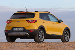 KIA Stonic 1.0 T-GDi Tech Eco-Dynamics 88 kW (120 CV) Tech Todo terreno Most Yellow Exterior Posterior-Lateral 5 puertas