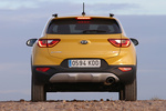 KIA Stonic 1.0 T-GDi Tech Eco-Dynamics 88 kW (120 CV) Tech Todo terreno Most Yellow Exterior Posterior 5 puertas