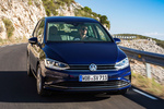 Volkswagen Golf 1.0 TSI 81 kW (110 CV) Advance Monovolumen Azul Atl&aacute;ntico metalizado Exterior Lateral-Frontal 5 puertas
