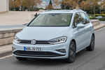 Volkswagen Golf 1.5 TSI 110 kW (150 CV) DSG Sport Monovolumen White Silver Metallic Exterior Lateral-Frontal 5 puertas