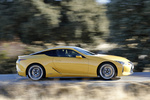 Lexus LC LC 500h Sport+ Coup&eacute; Amarillo N&aacute;poles Exterior Lateral 2 puertas