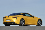 Lexus LC LC 500h Sport+ Coup&eacute; Amarillo N&aacute;poles Exterior Lateral-Posterior 2 puertas