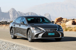 Lexus LS LS 500h LS 500h Turismo Manganese Exterior Lateral-Frontal 4 puertas