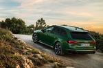 Audi A4 2.9 TFSi 450 CV RS 4 Avant Turismo familiar Verde Sonoma Exterior Posterior-Lateral 5 puertas