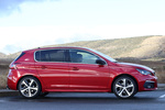 Peugeot 308 1.2 PureTech 130 CV GT Line Turismo Rojo Ultimate Exterior Lateral 5 puertas