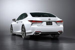 Lexus LS LS 500 (versi&oacute;n para EEUU) F SPORT Turismo White Nova Exterior Posterior-Lateral 4 puertas
