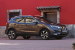 Nissan Qashqai 1.6 dCi 96 kW (130 CV) 4x4 Tekna+ Todo terreno Bronce Chestnut Exterior Lateral-Frontal 5 puertas