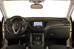 Opel Grandland X 1.2 Turbo 96 kW Start&Stop 130 CV Excellence Todo terreno Oro Noble Interior Salpicadero 5 puertas