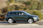 Skoda Karoq Karoq Style 2.0 TDI 110 kW 150 CV DSG 4x4 Style Todo terreno Verde esmeralda metalizado Exterior Lateral 5 puertas