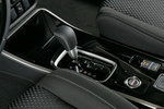 Mitsubishi Outlander DI-D 150 CV Motion Todo terreno Interior Palanca de Cambios 5 puertas