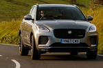 Jaguar E-PACE P300 AWD Auto HSE R-Dynamic con Black Pack Todo terreno Corris Grey Exterior Frontal-Lateral 5 puertas