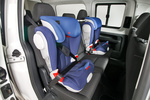Volkswagen Caddy 2.0 TDI 150 CV DSG 6 vel. Outdoor Vehículo comercial Interior Silla infantil 5 puertas