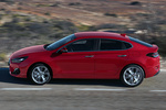 Hyundai i30 Gama i30 Fastback Gama i30 Fastback Turismo Engine Red Exterior Lateral 5 puertas