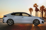 Hyundai i30 Gama i30 Fastback Gama i30 Fastback Turismo Clean Slate Exterior Lateral 5 puertas