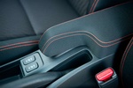 Honda Jazz 1.5 i-VTEC 130 CV Dynamic Monovolumen Interior Reposabrazos 5 puertas