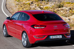 Hyundai i30 Gama i30 Fastback Gama i30 Fastback Turismo Engine Red Exterior Posterior-Lateral 5 puertas