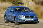BMW Serie 1 116d Edition Sport Line Shadow Turismo Seaside Blue Exterior Frontal-Lateral 5 puertas