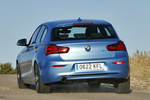 BMW Serie 1 116d Edition Sport Line Shadow Turismo Seaside Blue Exterior Posterior-Lateral 5 puertas