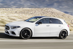 Mercedes-Benz Clase A Gama Clase A AMG Line Paquete Night Turismo Exterior Lateral 5 puertas