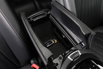 Mercedes-Benz Clase E E 220 d Coup&eacute;  AMG Line Coup&eacute; Coup&eacute; Interior Reposabrazos 2 puertas
