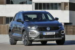 Volkswagen T-Roc 2.0 TSI 140 kW (190 CV) 4MOTION DSG 7 vel. Limited Edition Todo terreno Gris Indy metalizado Exterior Frontal-Lateral 5 puertas