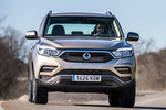 SsangYong Rexton D22 DTR 4x4 Aut. Limited 7 plazas Todo terreno Sabbia beige Exterior Frontal 5 puertas