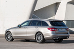 Mercedes-Benz Clase C Gama Clase C Estate (2018) Exclusive Turismo familiar Plata Mojave Exterior Posterior-Lateral 5 puertas