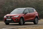 SEAT Arona 1.6 TDI 115 CV Start/Stop  FR Todo terreno Rojo Desire con techo Negro Exterior Lateral-Frontal 5 puertas
