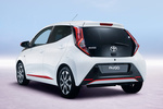 Toyota Aygo Turismo Blanco Exterior Lateral-Posterior 5 puertas