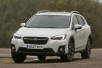 Subaru XV 2.0i CVT Executive Plus Todo terreno Crystal White Pearl Exterior Frontal-Lateral 5 puertas