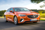 Opel Insignia 2.0 GSi 2.0 Turbo Start&Stop 191 kW (260 CV) 4x4 AT8 Grand Sport GSI Turismo Naranja Magma Exterior Frontal-Lateral 5 puertas