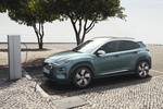 Hyundai Kona El&eacute;ctrico 150 kW (204 CV) 64 kWh Gama Kona El&eacute;ctrico Todo terreno Exterior Frontal-Lateral 5 puertas