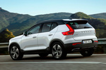 Volvo XC40 T5 AWD R-Design Todo terreno Crystal White Metallic  Exterior Lateral-Posterior 5 puertas