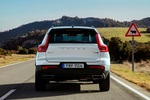 Volvo XC40 T5 AWD R-Design Todo terreno Crystal White Metallic  Exterior Posterior 5 puertas