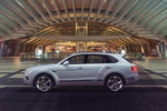 Bentley Bentayga Bentayga Hybrid Bentayga Hybrid Todo terreno Exterior Lateral 5 puertas