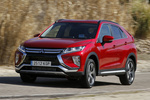 Mitsubishi Eclipse Cross 150T 2WD Motion Todo terreno Rojo Diamante Exterior Lateral-Frontal 5 puertas