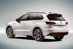 Volkswagen Touareg 3.0 V6 TDI R-Line Todo terreno Pure White Exterior Lateral-Posterior 5 puertas