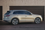 Volkswagen Touareg 3.0 V6 TDI Elegance Todo terreno Gold Sand Exterior Lateral 5 puertas