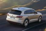 Volkswagen Touareg 3.0 V6 TDI Elegance Todo terreno Gold Sand Exterior Posterior-Lateral 5 puertas