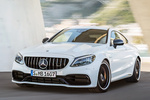 Mercedes-Benz Clase C AMG C 63 S Coup&eacute; AMG Coup&eacute; Designo Diamond White Bright Exterior Frontal-Lateral 2 puertas