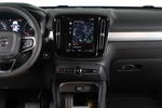 Volvo XC40 T5 AWD Momentum Todo terreno Interior Consola Central 5 puertas