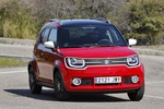 Suzuki Ignis 1.2 SHVS GLX Todo terreno Rojo Fervent S&oacute;lido Exterior Frontal-Lateral 5 puertas