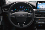 Ford Focus Sportbreak Titanium Turismo familiar Interior Volante 5 puertas