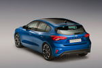 Ford Focus 5p 1.5 EcoBoost 135 kW (182 CV) 5p ST Line Turismo Exterior Posterior-Lateral 5 puertas