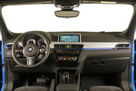 BMW X2 sDrive20i M Sport Todo terreno Misano Blau metalizado Interior Salpicadero 5 puertas