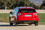 Subaru Impreza 1.6i Lineartronic Executive Turismo Pure Red Exterior Posterior-Lateral 5 puertas