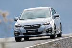 Subaru Impreza 1.6i Lineartronic Executive Turismo Ice Silver Metallic Exterior Frontal-Lateral 5 puertas