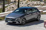 Mercedes-Benz Clase A  A 180 d Progressive Turismo Gris monta&ntilde;a metalizado Exterior Frontal-Lateral-Cenital 5 puertas