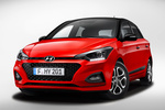 Hyundai i20 Gama i20 Gama i20 Turismo Tomato Red Exterior Frontal-Lateral 5 puertas